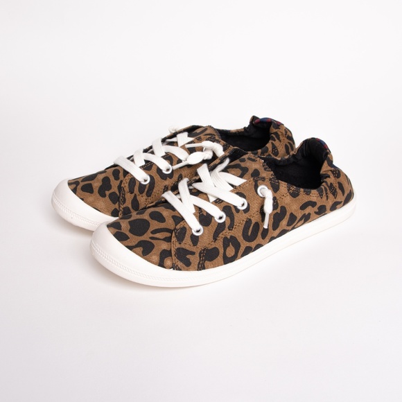 Madden Girl Shoes - Madden Girl Casual Sneakers Size 8.5